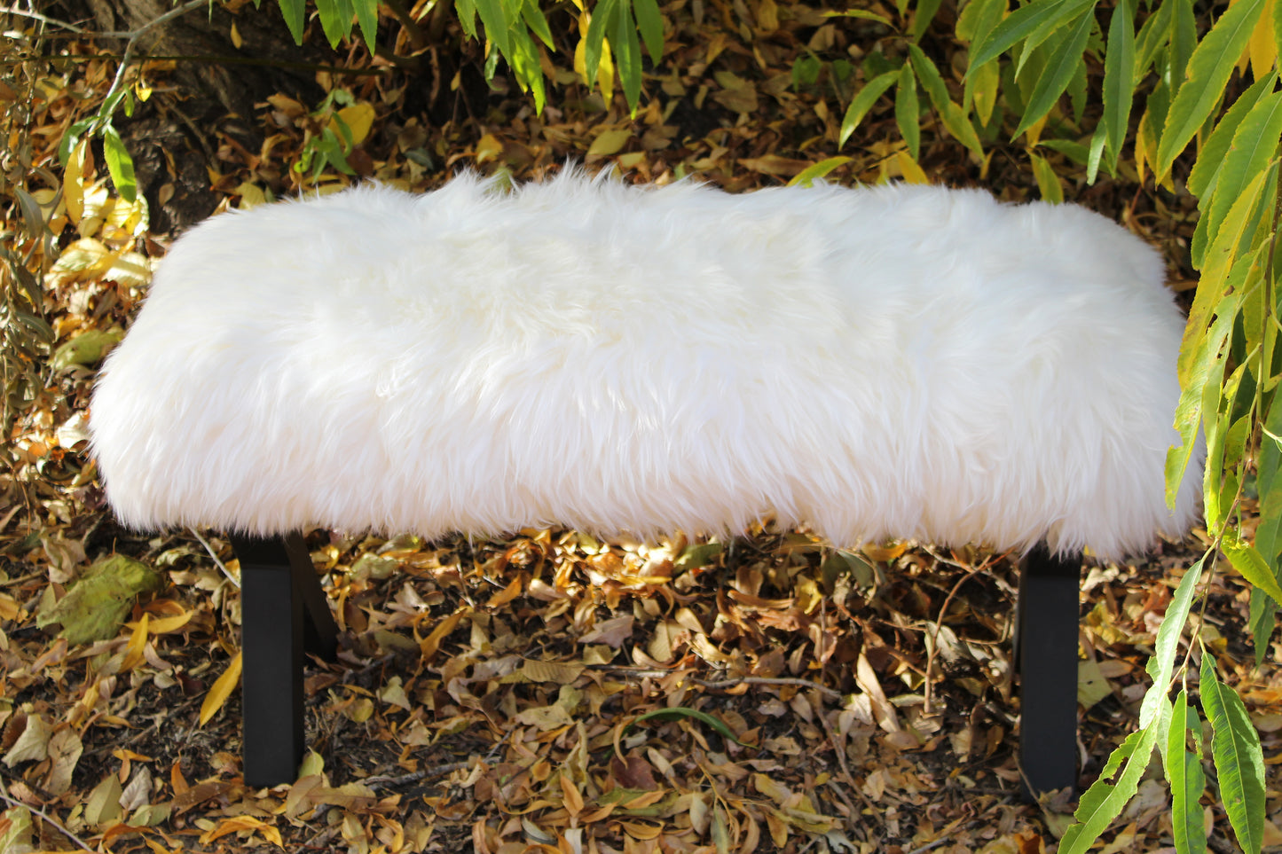 UNLAX~Modern Sheepskin Bench